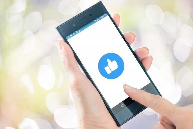 【最新】Facebook広告とは？初心者でもわかる仕組みや始め方、運用ポイントを解説