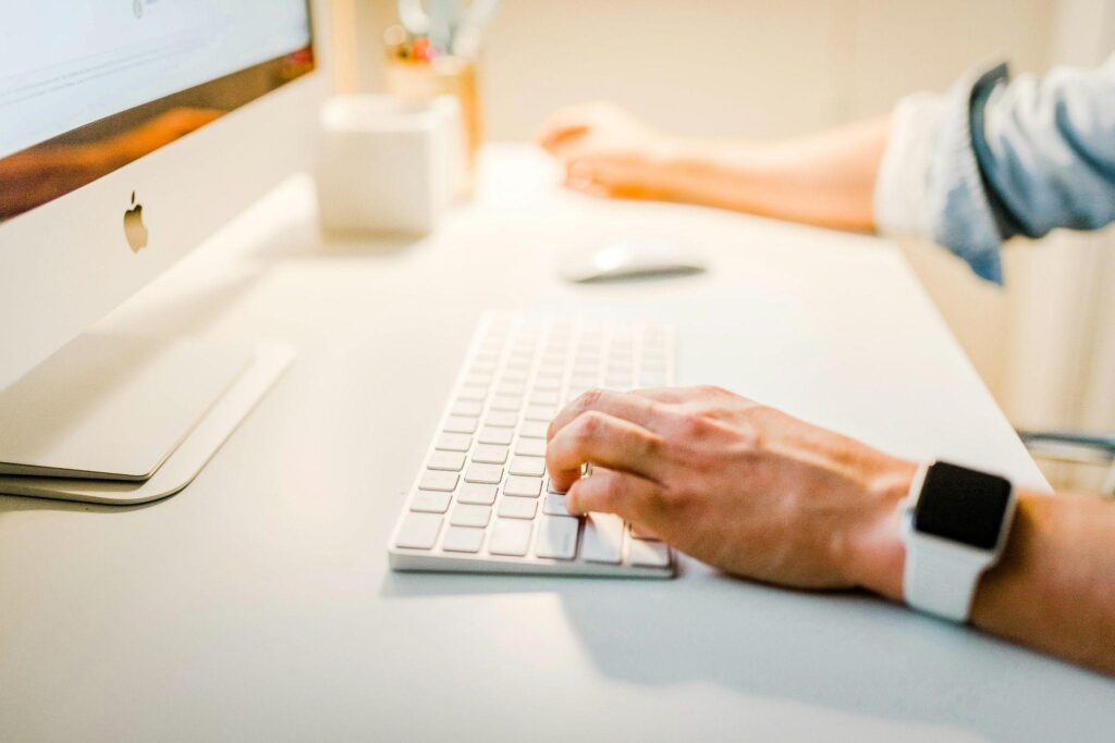 アフィリエイトとは？仕組みや報酬獲得の方法、サイトの作り方を解説